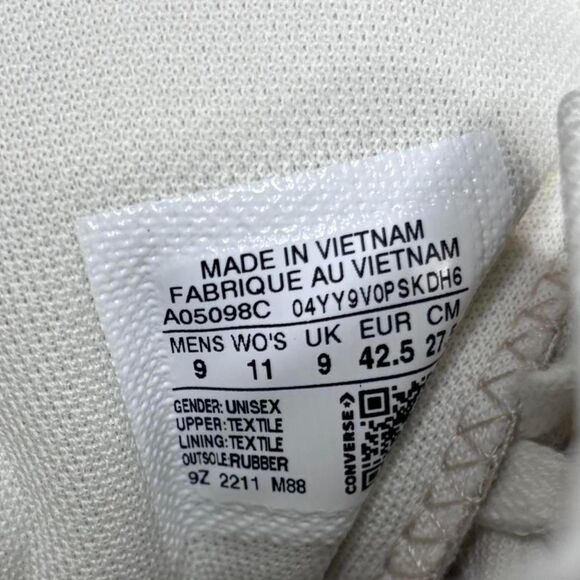 Converse Unisex Chuck Taylor All Star Lugged 2.0 High Top Men 9/Women 11 - Picture 7 of 7